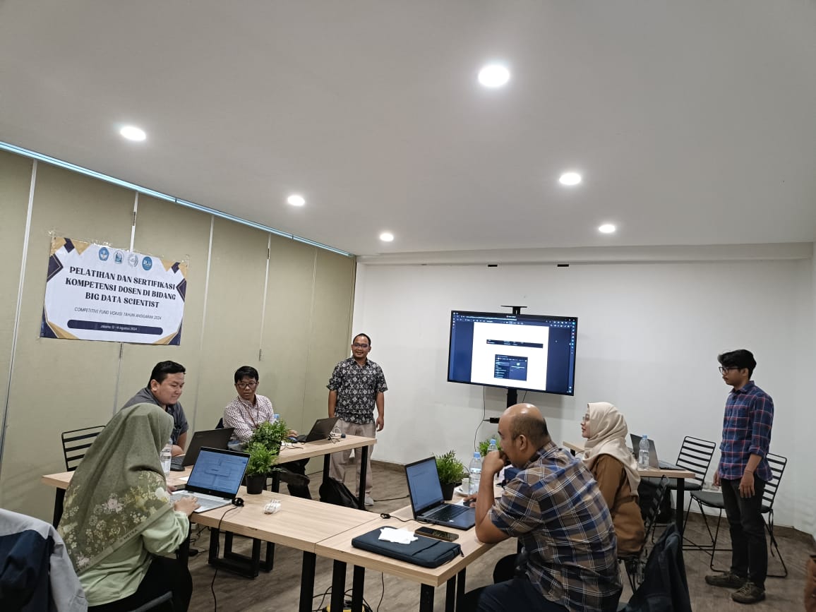Petani Digital Bekerja Sama dengan LSP Teknologi Digital untuk Big Data PNJ