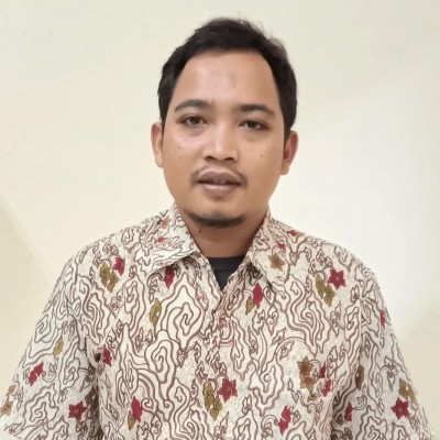 Instruktur Ifan Prihandi S. Kom., M. Kom